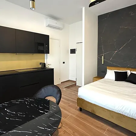 Maison Laurent * Milaan